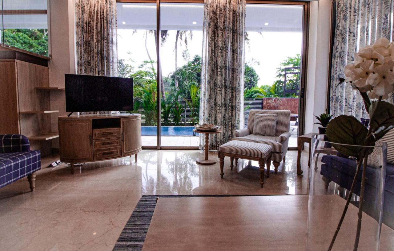 The Cloverleaf Super Luxury Villa Goa With Private Pool, North Goa 坎多林 外观 照片